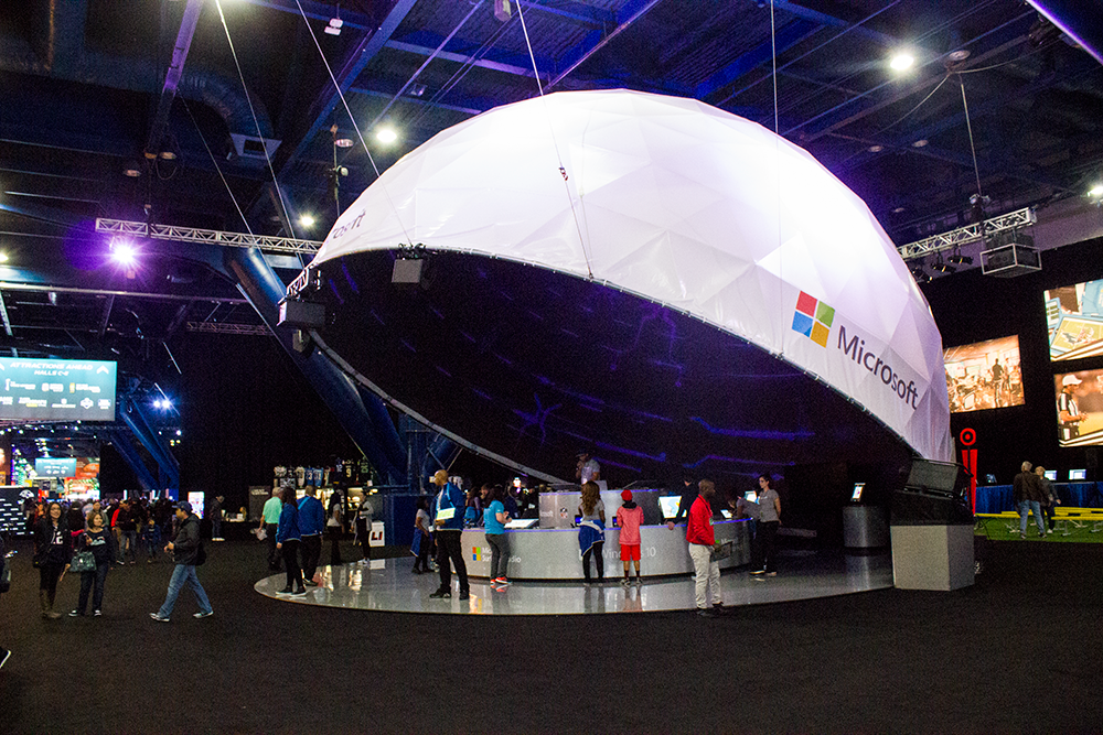 Immersive-Experiential-Microsoft-Creators-Lab-Dome-Super-Bowl-LI-Houston-003-1